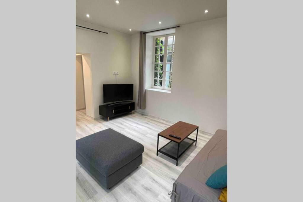 « Au 33 » Apartamento Charleville-Mézières Exterior foto