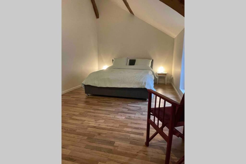 « Au 33 » Apartamento Charleville-Mézières Exterior foto